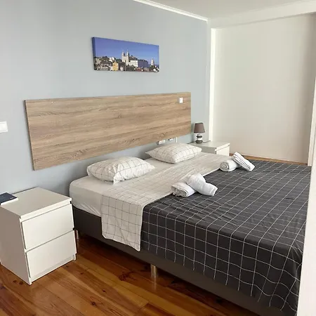 Hostel 4You Lisbon-2